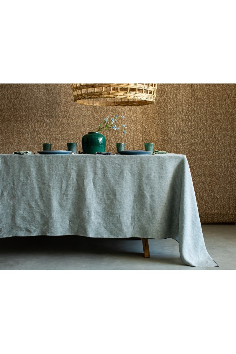 Jacquard Linen Filo Tablecloth