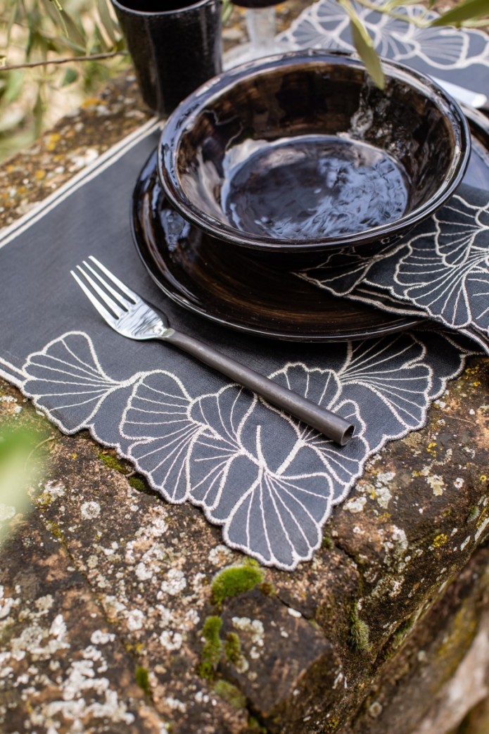 Set de table en lin enduit Ginkgo 2