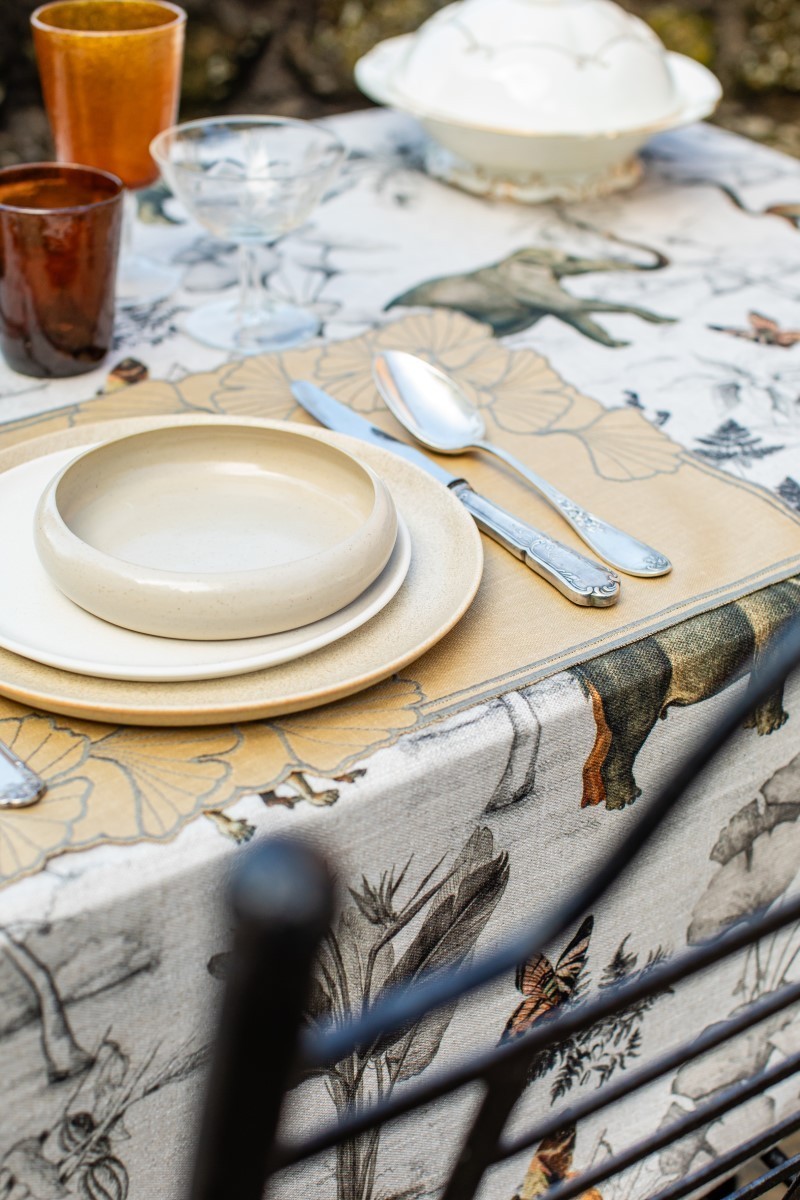 Ginkgo Placemat in Stain Resistant Linen