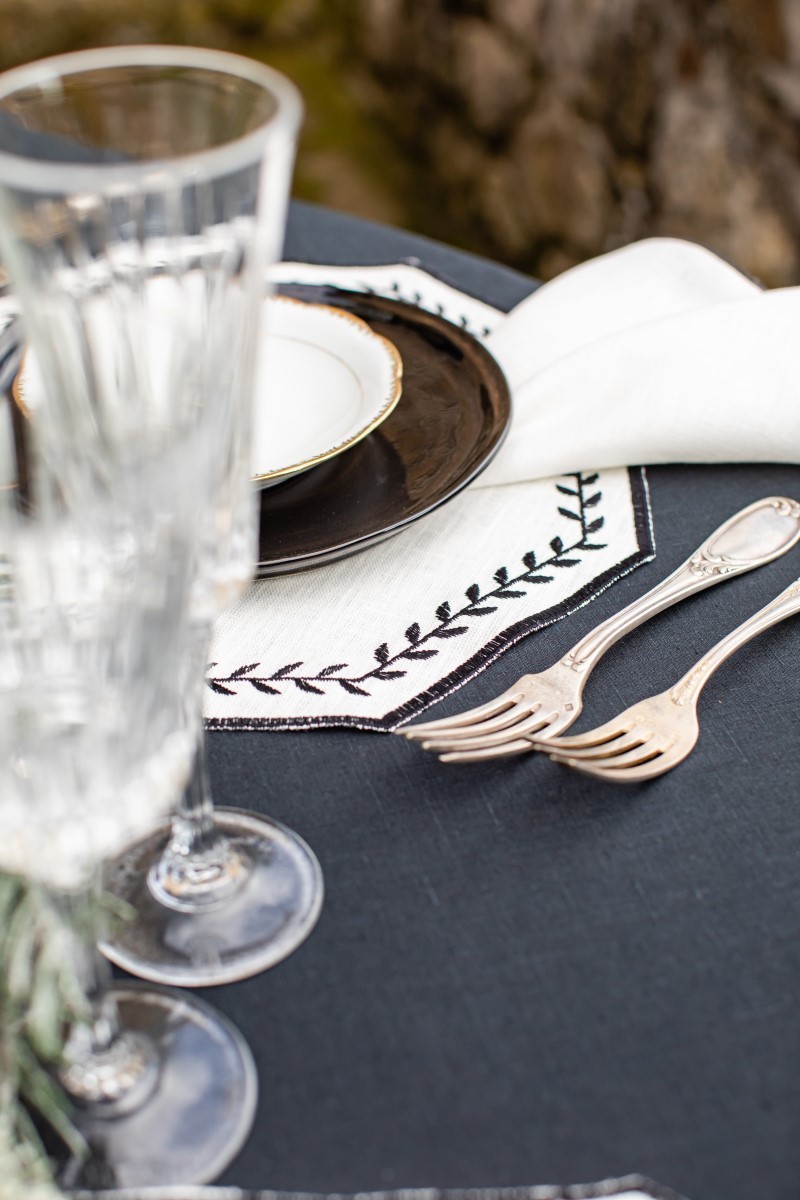 Lauro Placemat in Stain Resistant Linen