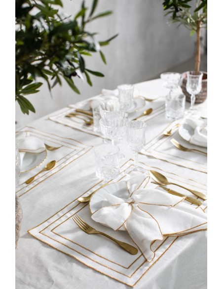 Linen Sfogliatella Placemat
