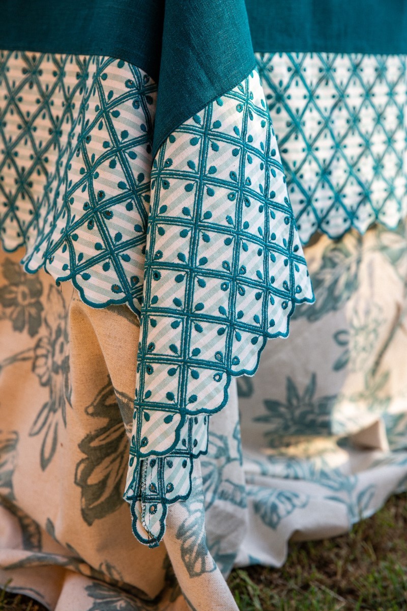 Linen Tablecloth Nastri