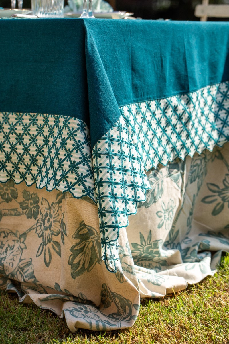 Linen Tablecloth Nastri