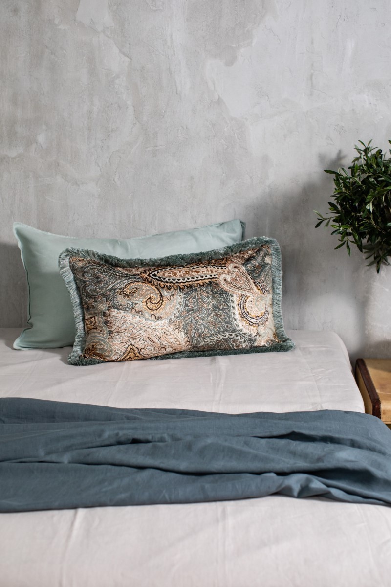 Elena Velvet Fringed Pillowcase