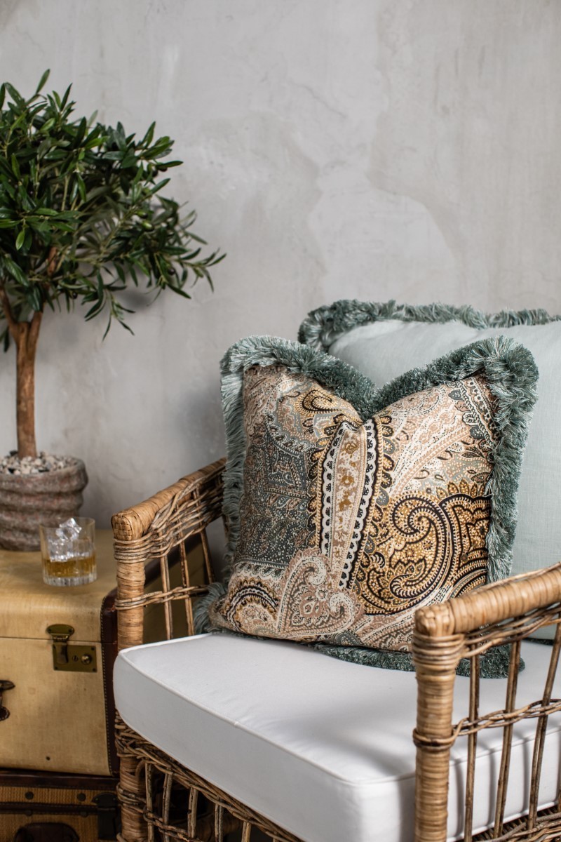 Elena Velvet Fringed Pillowcase