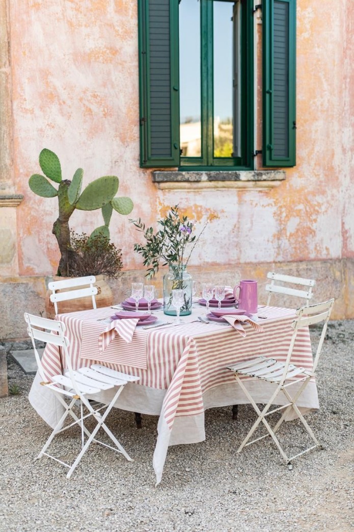 Stain Resistant Cotton Bauhaus Tablecloth 2