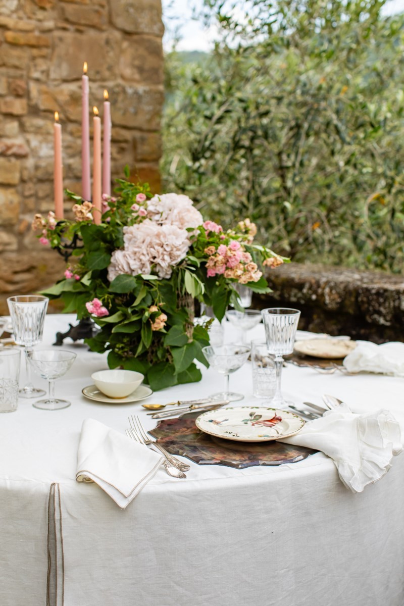 Diana Linen Tablecloth
