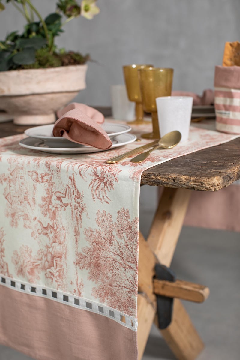 Riviera Runner in Stain Resistant Cotton