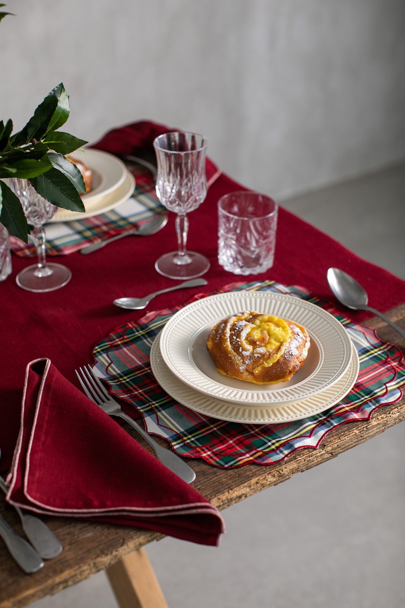 Florence Placemat Scottish