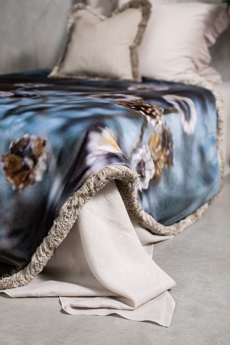 Petals Velvet Fringe Bedspread