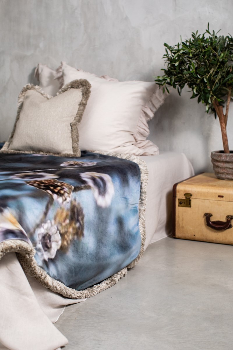 Petals Velvet Fringe Bedspread