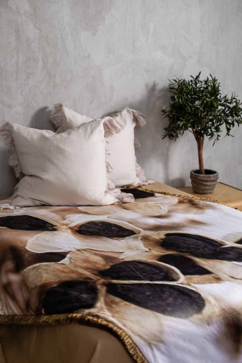 Couvre-lit à franges en velours Petals