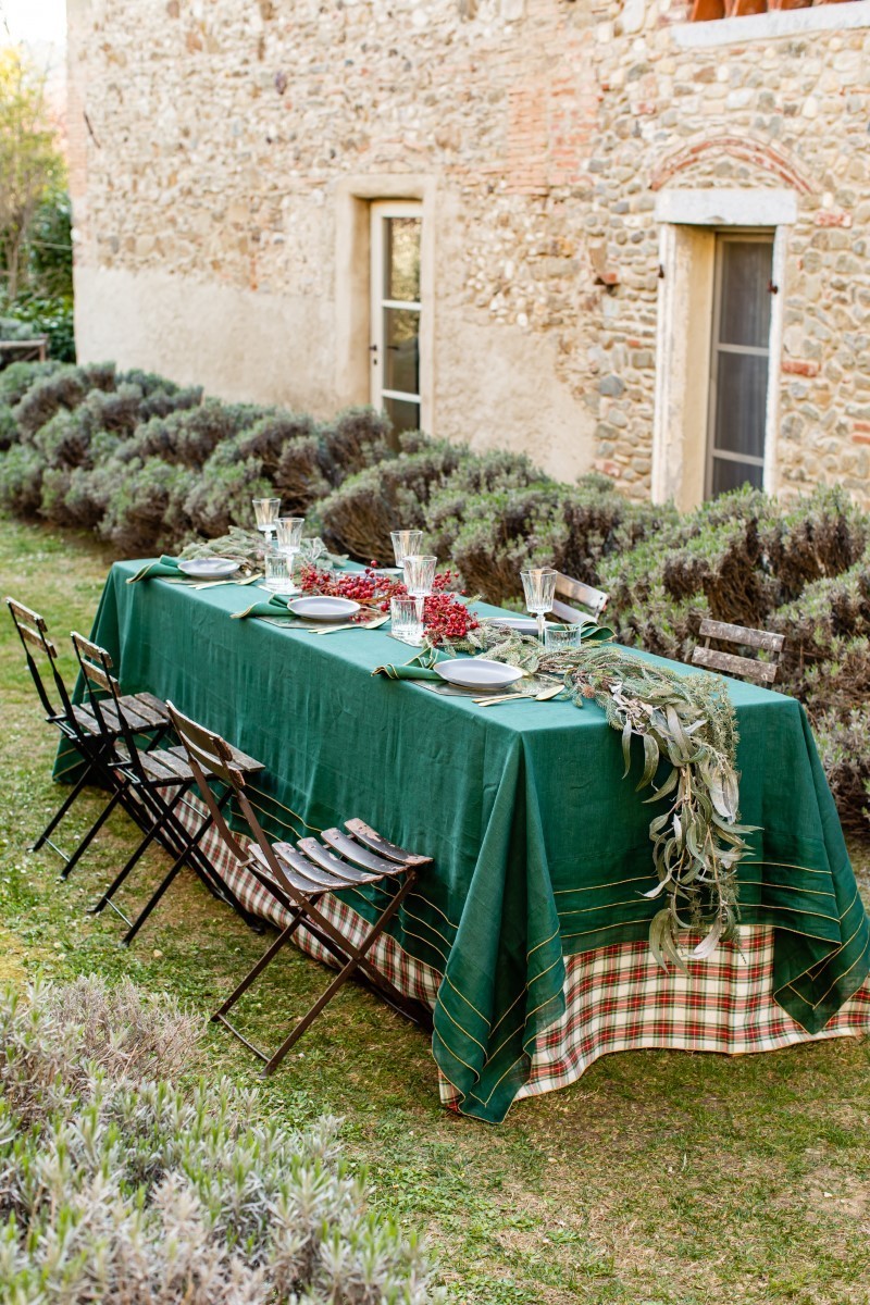 Linen Sfogliatella Tablecloth