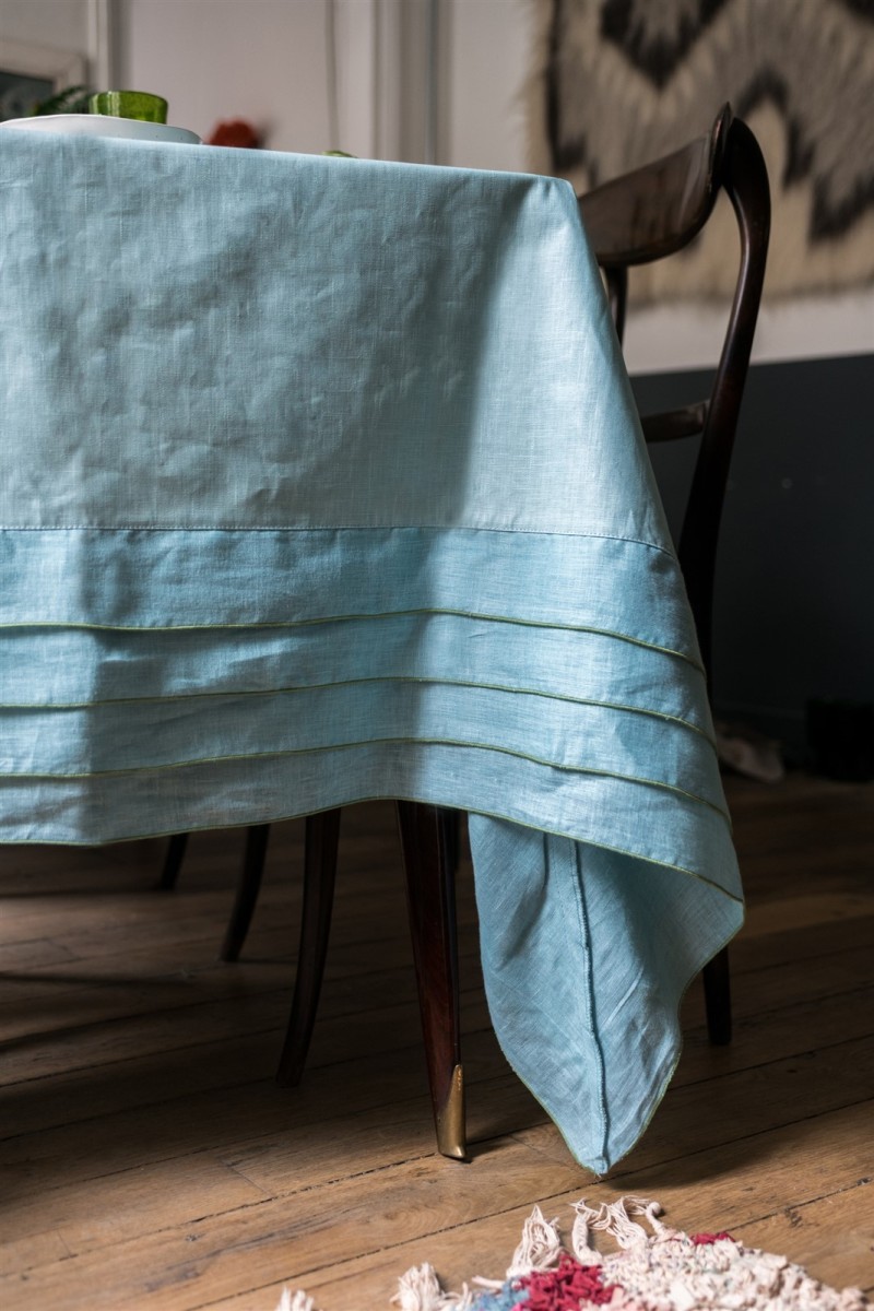 Linen Sfogliatella Tablecloth