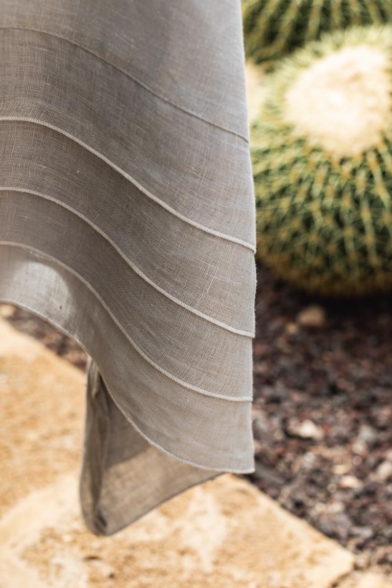 Linen Sfogliatella Tablecloth