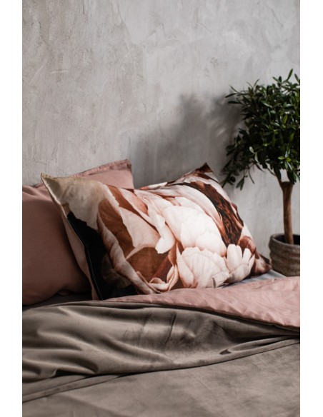 Petals Linen Pillowcase
