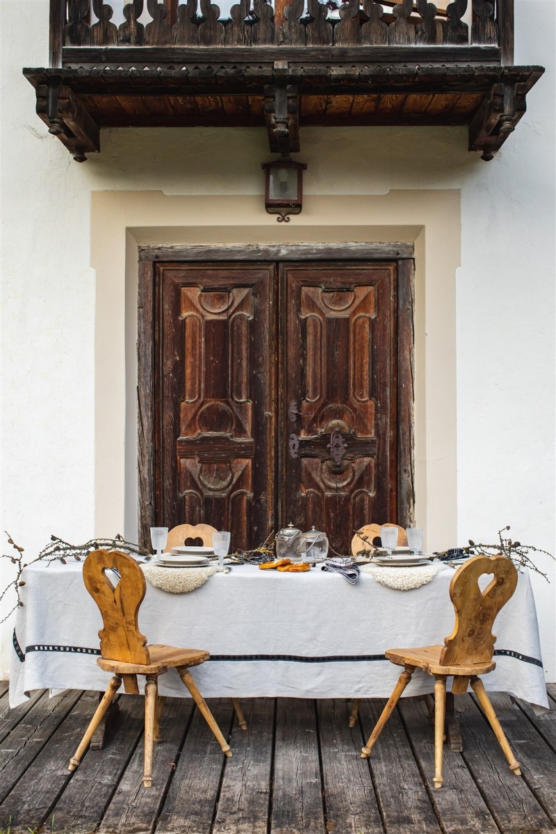 Riviera Tablecloth in Stain Resistant Linen