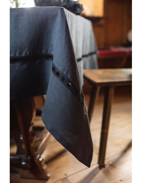 Riviera Linen Tablecloth +