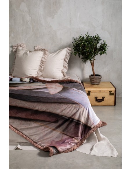 Petals Velvet Fringe Bedspread