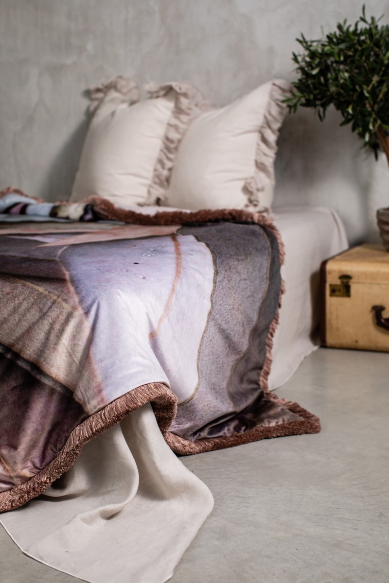 Petals Velvet Fringe Bedspread