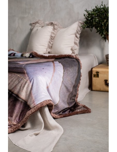 Petals Velvet Fringe Bedspread