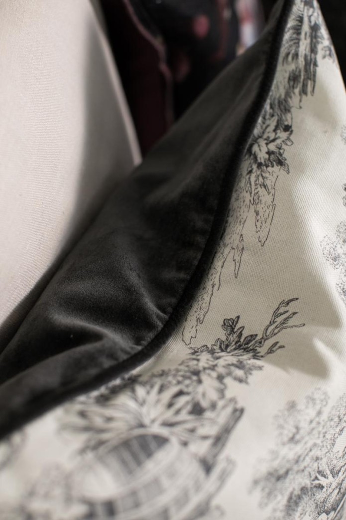 Toile de Jouynoscibile Pillowcase. 2