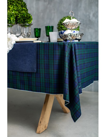 Plaid Filo Tablecloth