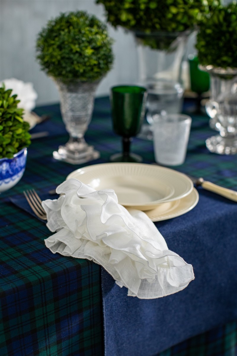 Plaid Filo Tablecloth
