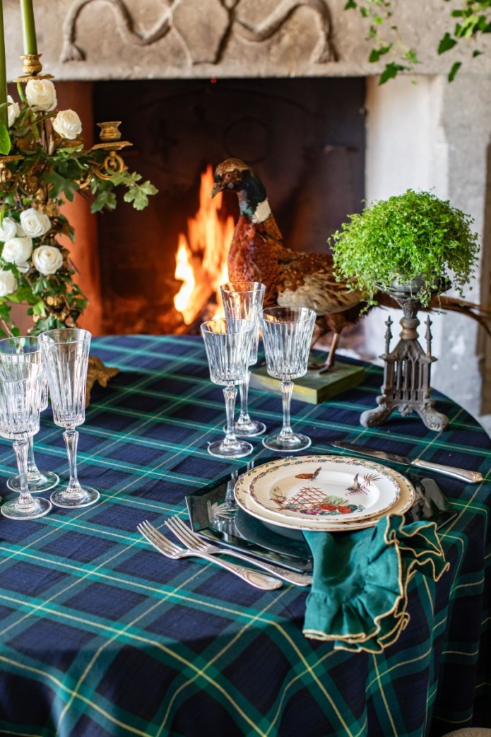 Plaid Filo Tablecloth 2