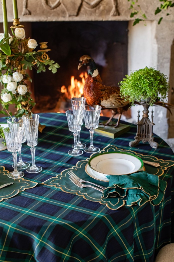 Plaid Filo Tablecloth 2