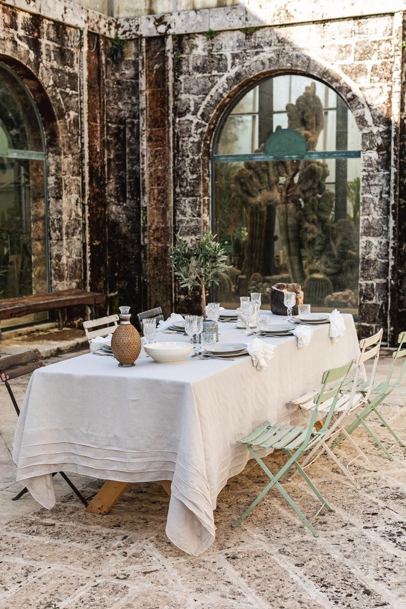 Stain Resistant Linen Sfogliatella Tablecloth