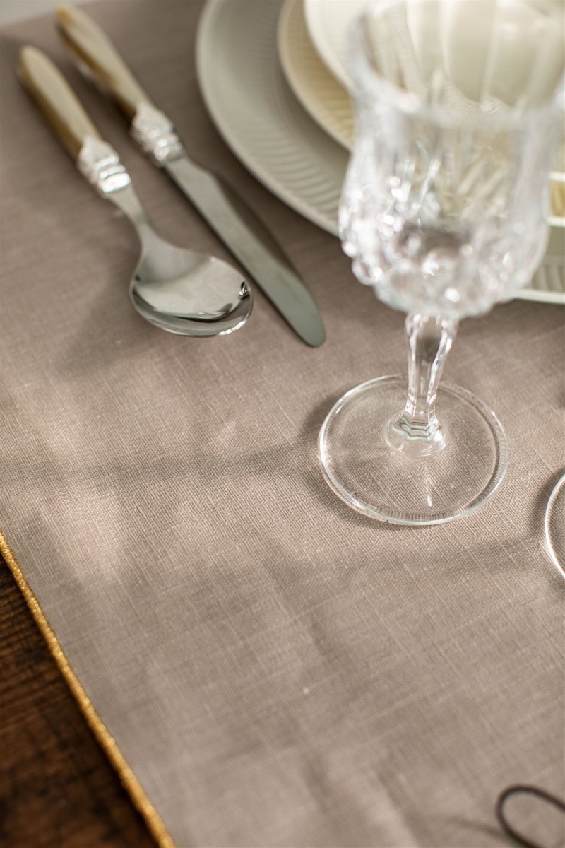Stain Resistant Linen Runner