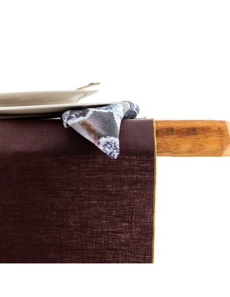 Stain Resistant Linen Runner