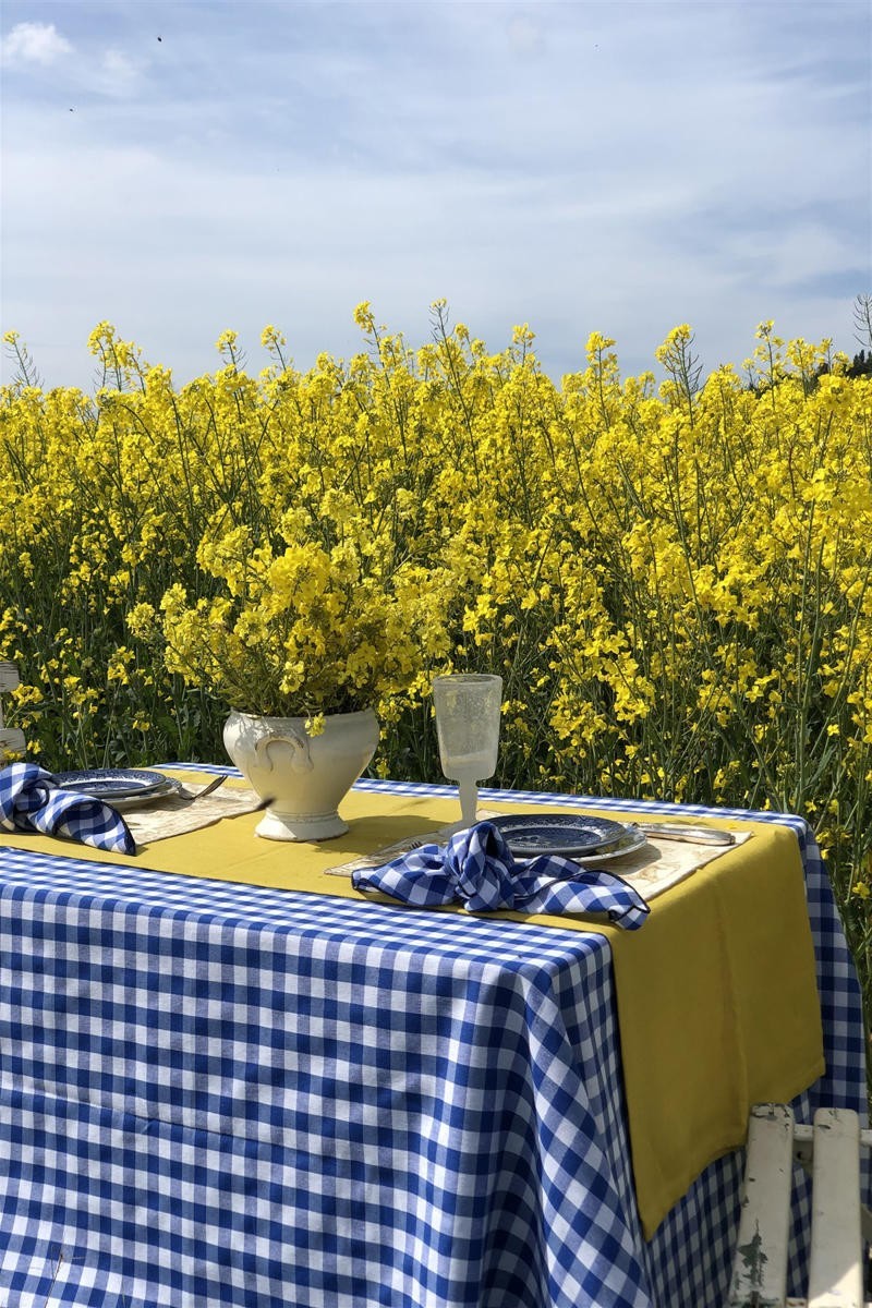 Chemin de table en lin enduit