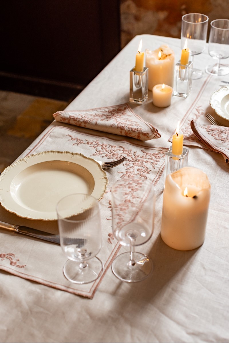 Venaria Placemat in Stain Resistant Linen