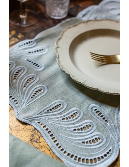 Tecla Linen Placemat