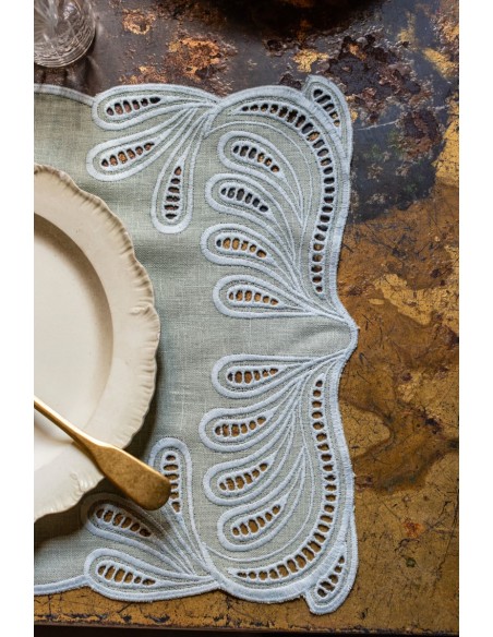 Tecla Linen Placemat