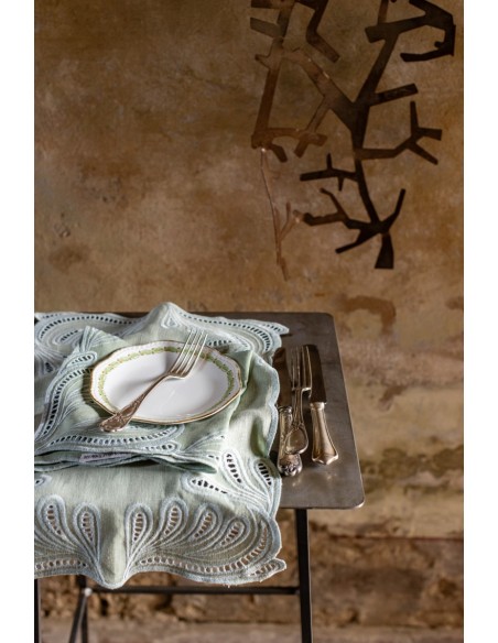 Tecla Linen Placemat