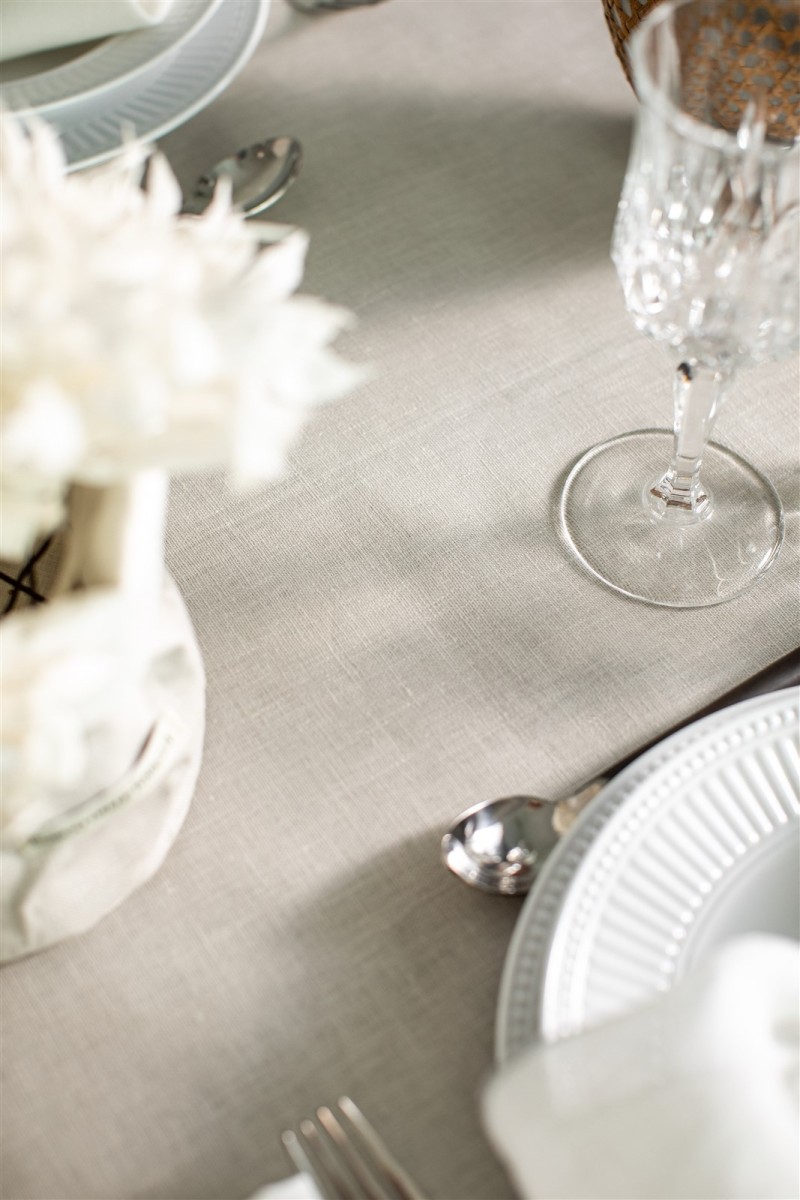 Chemin de table Bauhaus en lin enduit