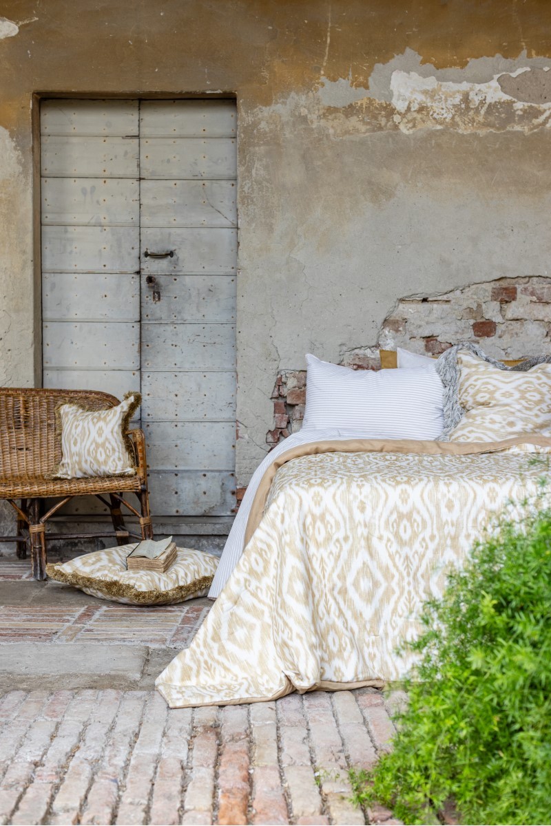 Pure Reversible Bedspread in Linen/Cotton