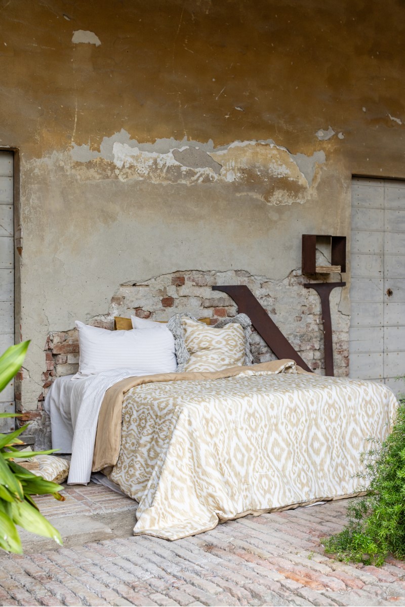 Pure Reversible Bedspread in Linen/Cotton