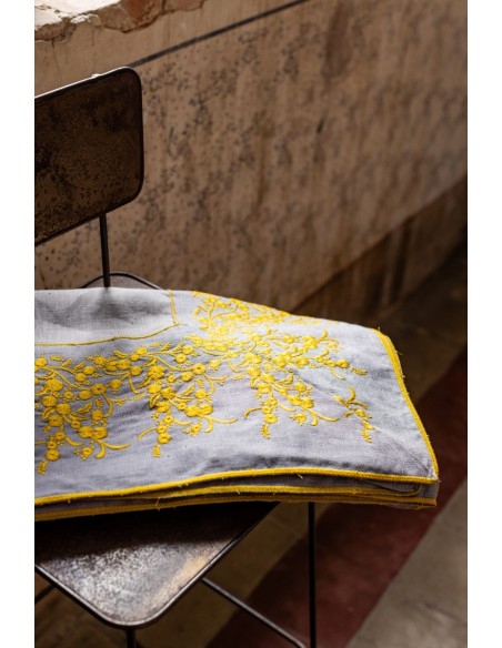 Venaria Stain Resistant Linen Tablecloth