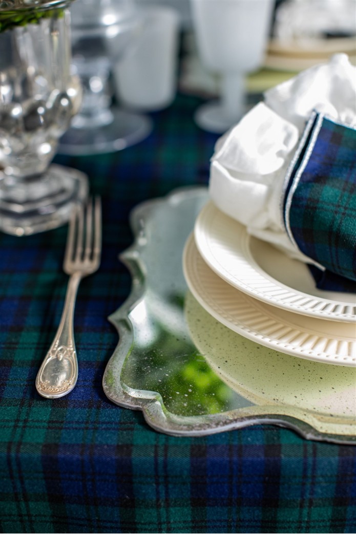 Florence Underplate in Mirror