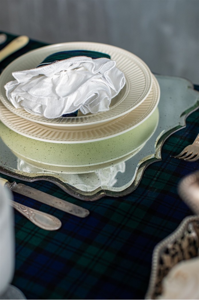 Florence Underplate in Mirror 2