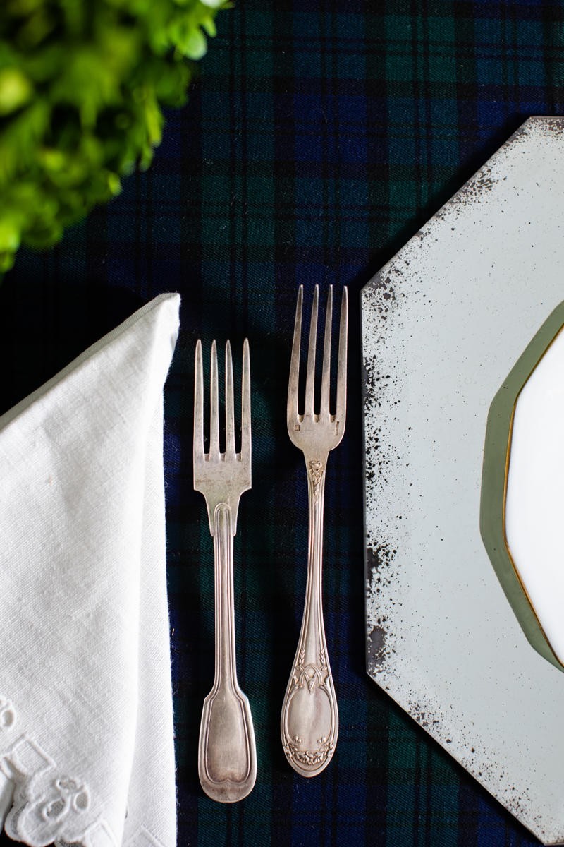 Octo Underplate in Mirror