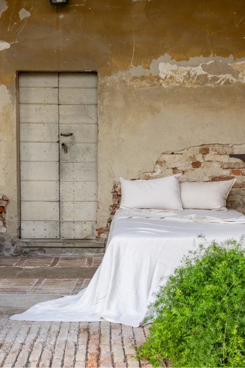 Jacquard Linen Sheet