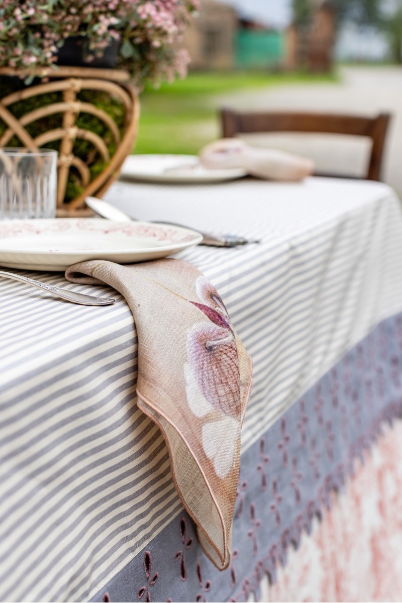 Amalfi Cotton Tablecloth