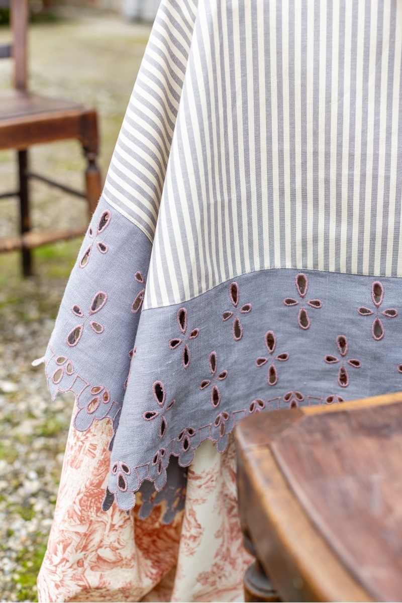 Amalfi Cotton Tablecloth