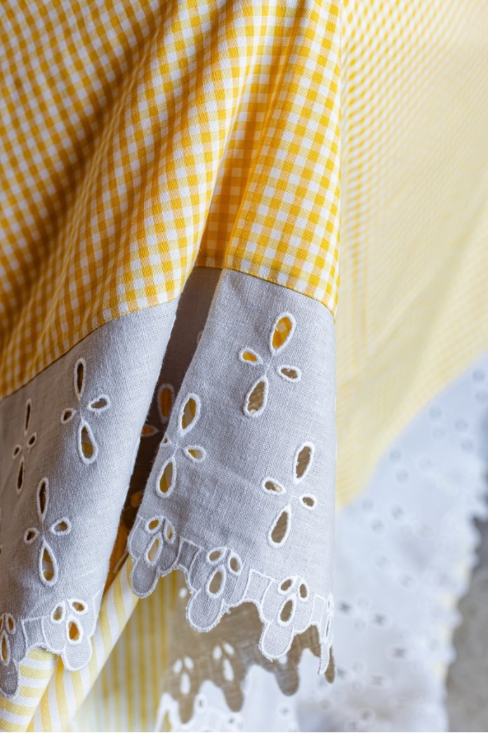 Amalfi Cotton Tablecloth 2