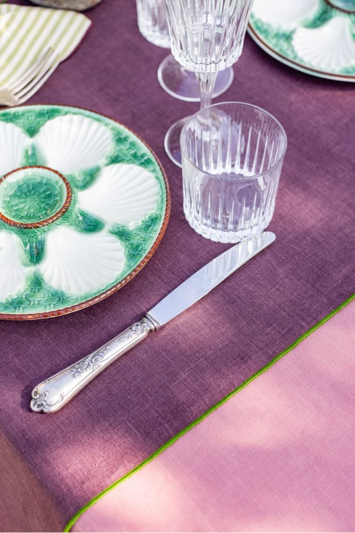 Chemin de table en lin enduit 2